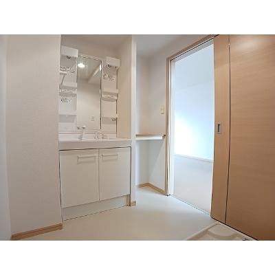 ラフレシールＲ 101【管理NO：1-016308001-01010】 ★家具家電は申し込み後に搬入しますの物件画像