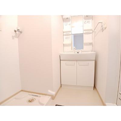 ワイズ　コンブリオⅣ 202【管理NO：1-015737401-02020】 ★家具家電は申し込み後に搬入しますの物件画像