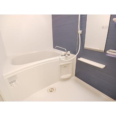 ワイズ　コンブリオⅣ 101【管理NO：1-015737401-01010】 ★家具家電は申し込み後に搬入します★の物件画像