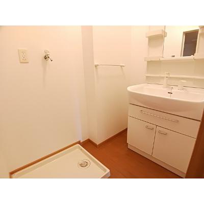 上の森ハウス 102【管理NO：1-014243101-01020】 ★家具家電は申し込み後に搬入しますの物件画像