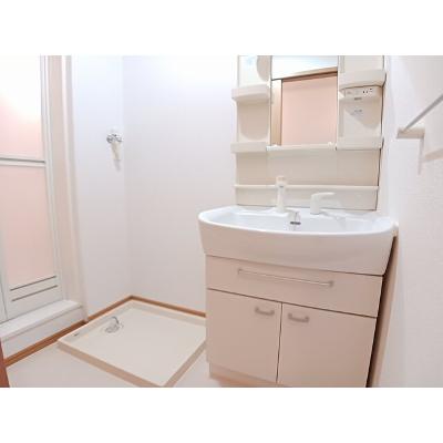 アルモニー・ＮＡＯ 103【管理NO：1-014156701-01030】 ★家具家電は申し込み後に搬入します★の物件画像