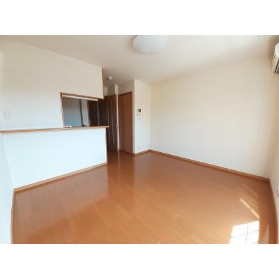モア　エトワ－ル 203【管理NO：1-014060001-02030】 ★家具家電は申し込み後に搬入します★の物件画像