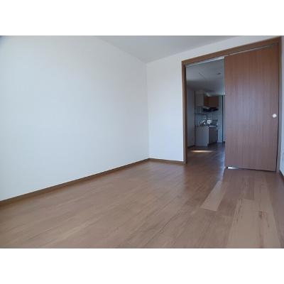 レフィナード阿成 203【管理NO：1-011406301-02030】 ★家具家電は申し込み後に搬入します★の物件画像