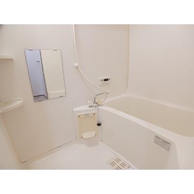 レフィナード阿成 203【管理NO：1-011406301-02030】 ★家具家電は申し込み後に搬入します★の物件画像