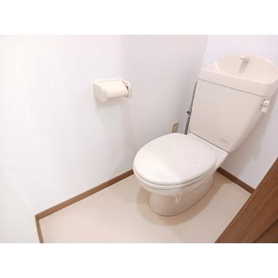 レフィナード阿成 203【管理NO：1-011406301-02030】 ★家具家電は申し込み後に搬入します★の物件画像