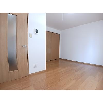 ラフィネ 101【管理NO：1-010931301-01010】 ★家具家電は申し込み後に搬入します★の物件画像
