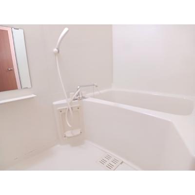 ラフィネ 101【管理NO：1-010931301-01010】 ★家具家電は申し込み後に搬入します★の物件画像