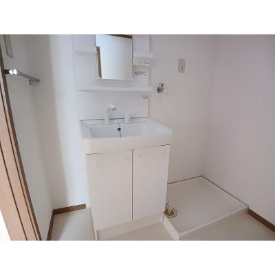 クレストール上野田　Ｂ 102【管理NO：1-010095402-01020】 ★家具家電は申し込み後に搬入します★の物件画像