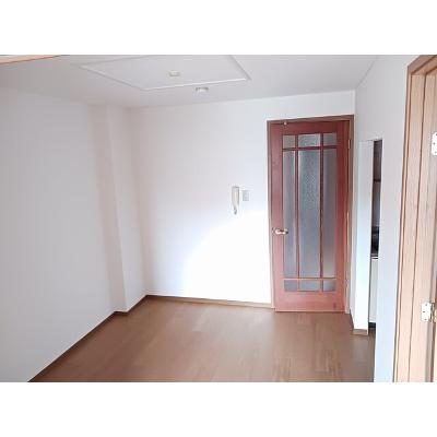 シャルマン今宿 201【管理NO：1-007772201-02010】 ★家具家電は申し込み後に搬入しますの物件画像