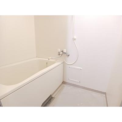 エルタウン 204【管理NO：1-007581201-02040】 ★家具家電は申し込み後に搬入しますの物件画像