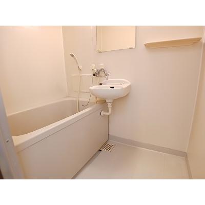 サンフレッチェ南条Ａ 101【管理NO：1-007499101-01010】 ★家具家電は申し込み後に搬入しますの物件画像