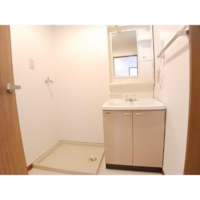 アクロポリスⅡ 201【管理NO：1-007106601-02010】 ★家具家電は申し込み後に搬入します★の物件画像
