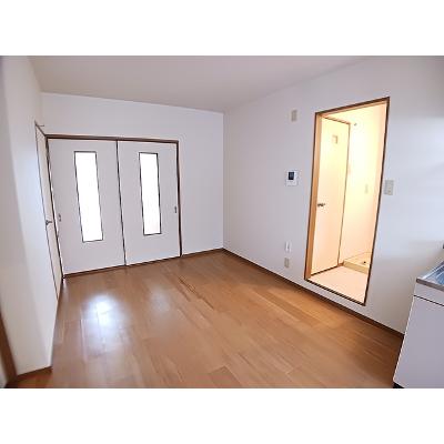 パレスイナバ 203【管理NO：1-004476201-02030】 ★家具家電は申し込み後に搬入します★の物件画像