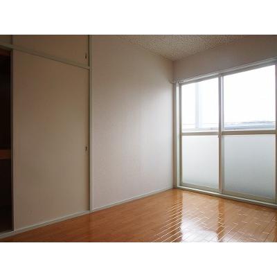 パルネット辻井 201【管理NO：1-001811001-02010】 ★家具家電は申し込み後に搬入しますの物件画像