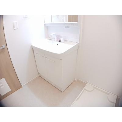 カプリスコート　クロスⅡ 203【管理NO：1-027530002-02030】 ★家具家電は申し込み後に搬入しますの物件画像