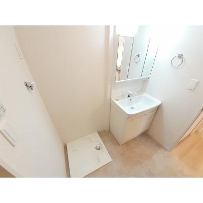 シーズンテラス勝原 101【管理NO：1-026859901-01010】 ★家具家電は申し込み後に搬入しますの物件画像