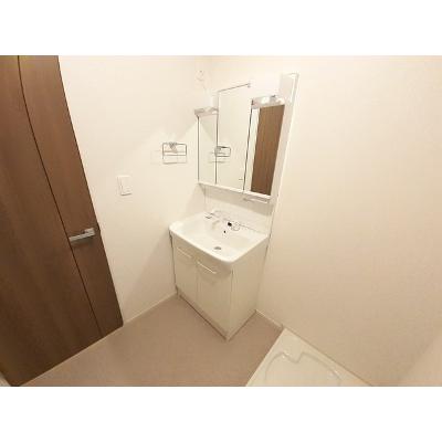 グランデフォルトーネＡ 205【管理NO：1-026802801-02050】 ★家具家電は申し込み後に搬入します★の物件画像