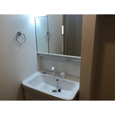 ルピナス 104【管理NO：1-025078001-01040】 ★家具家電は申し込み後に搬入します 2026年08月中旬入居可能の物件画像