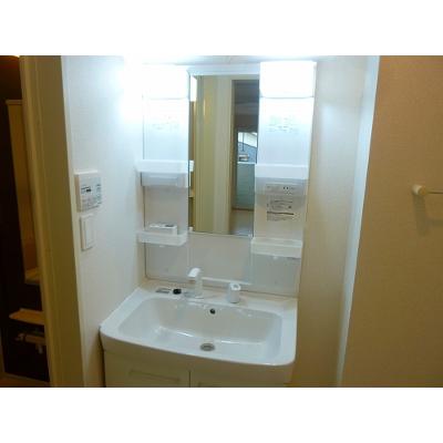 ポラリスⅢ 101【管理NO：1-021905301-01010】 ★家具家電は申し込み後に搬入しますの物件画像