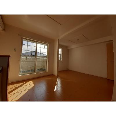 エスト　アロッジオ 201【管理NO：1-017705701-02010】 ★家具家電は申し込み後に搬入しますの物件画像