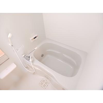 アバンツァート東浜Ⅱ 201【管理NO：1-016536201-02010】 ★家具家電は申し込み後に搬入しますの物件画像
