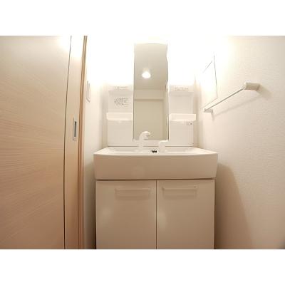 アバンツァート東浜Ⅱ 201【管理NO：1-016536201-02010】 ★家具家電は申し込み後に搬入しますの物件画像