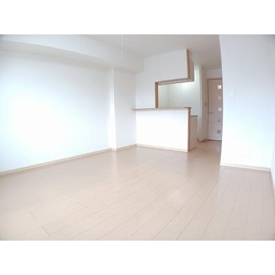 ロイヤル・ガーデン 102【管理NO：1-016510501-01020】 ★家具家電は申し込み後に搬入しますの物件画像