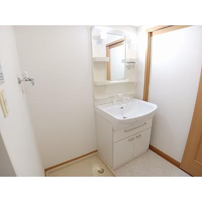 クラール雅 203【管理NO：1-013211001-02030】 ★家具家電は申し込み後に搬入しますの物件画像
