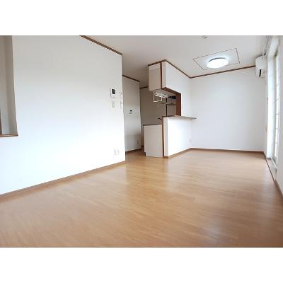 サン・フロール 201【管理NO：1-011623501-02010】 ★家具家電は申し込み後に搬入しますの物件画像