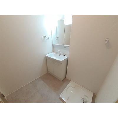 メゾンド　サン　ミシェル 203【管理NO：1-026355801-02030】 ★家具家電は申し込み後に搬入します★の物件画像