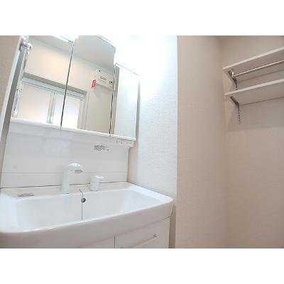 カンプ・ノウ 202【管理NO：1-025170701-02020】 ★家具家電は申し込み後に搬入しますの物件画像