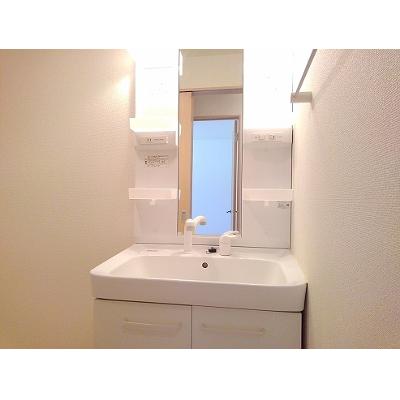 シン．シン．ハウスＤ 201【管理NO：1-017674301-02010】 ★家具家電は申し込み後に搬入しますの物件画像