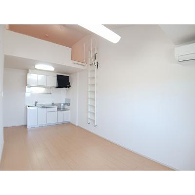 サンリット・ベルＤ 203【管理NO：1-017248901-02030】 ★家具家電は申し込み後に搬入します★の物件画像