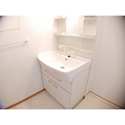 ヒルサイド緑ヶ丘Ｂ 203【管理NO：1-013933102-02030】 ★家具家電は申し込み後に搬入しますの物件画像