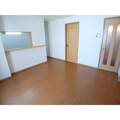 ソレアードⅢ 203【管理NO：1-013779101-02030】 ★家具家電は申し込み後に搬入しますの物件画像