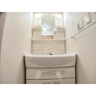 シャルマン・ベナ 204【管理NO：1-013729601-02040】 ★家具家電は申し込み後に搬入しますの物件画像