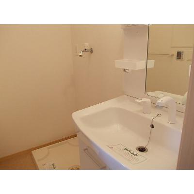 フレッサ　プラード 202【管理NO：1-013445601-02020】 ★家具家電は申し込み後に搬入しますの物件画像
