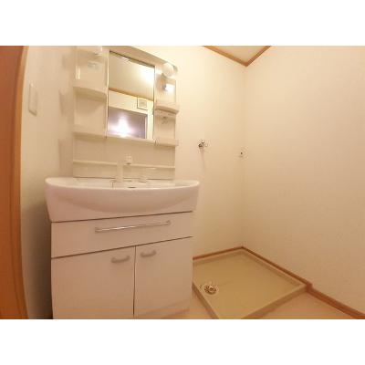メゾン　ド　セゾンＢ 202【管理NO：1-013384502-02020】 ★家具家電は申し込み後に搬入しますの物件画像
