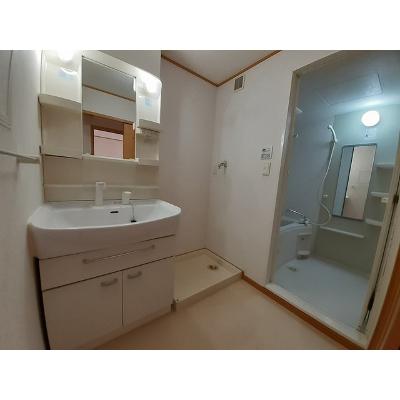 エーデル緑ヶ丘Ｄ 202【管理NO：1-013081001-02020】 ★家具家電は申し込み後に搬入します★の物件画像