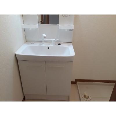 エメラルド雅 101【管理NO：1-011464401-01010】 ★家具家電は申し込み後に搬入しますの物件画像
