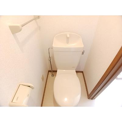 メゾン余部 101【管理NO：1-010491701-01010】 ★家具家電は申し込み後に搬入しますの物件画像