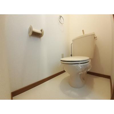 クレストヨコセキ 103【管理NO：1-009400501-01030】 ★家具家電は申し込み後に搬入します★の物件画像