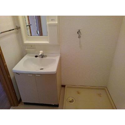 オレンジハイツ 201【管理NO：1-007834901-02010】 ★家具家電は申し込み後に搬入しますの物件画像