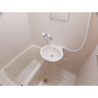 ウエルメント赤穂 201【管理NO：1-007793501-02010】 ★家具家電は申し込み後に搬入します★の物件画像