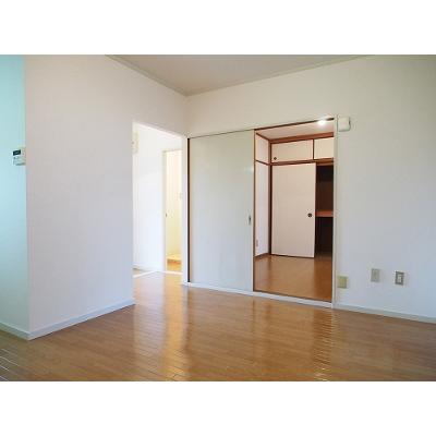エルダー佐々木 201【管理NO：1-002760901-02010】 ★家具家電は申し込み後に搬入しますの物件画像