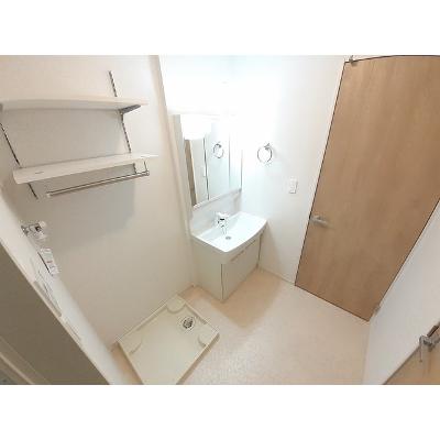 エレガンス　ハネカ 101【管理NO：1-027172901-01010】 ★家具家電は申し込み後に搬入しますの物件画像