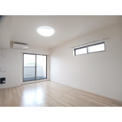 ラ・ルミエール 206【管理NO：1-025540801-02050】 ★家具家電は申し込み後に搬入しますの物件画像