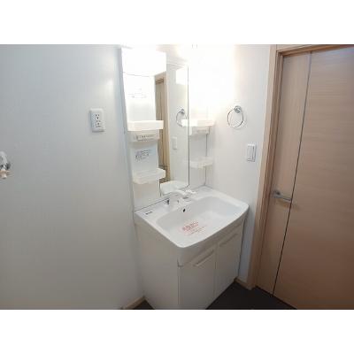 グランツ大和 201【管理NO：1-016726801-02010】 ★家具家電は申し込み後に搬入しますの物件画像