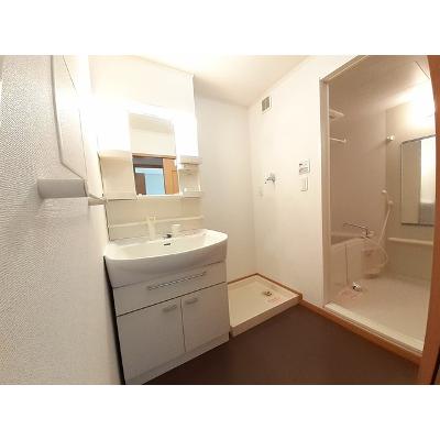 プリべ　ドゥース 202【管理NO：1-013632101-02020】 ★家具家電は申し込み後に搬入しますの物件画像
