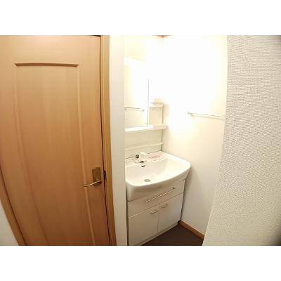 ヴェルドミールⅢ 201【管理NO：1-010519302-02010】 ★家具家電は申し込み後に搬入します 2026年08月中旬入居可能の物件画像